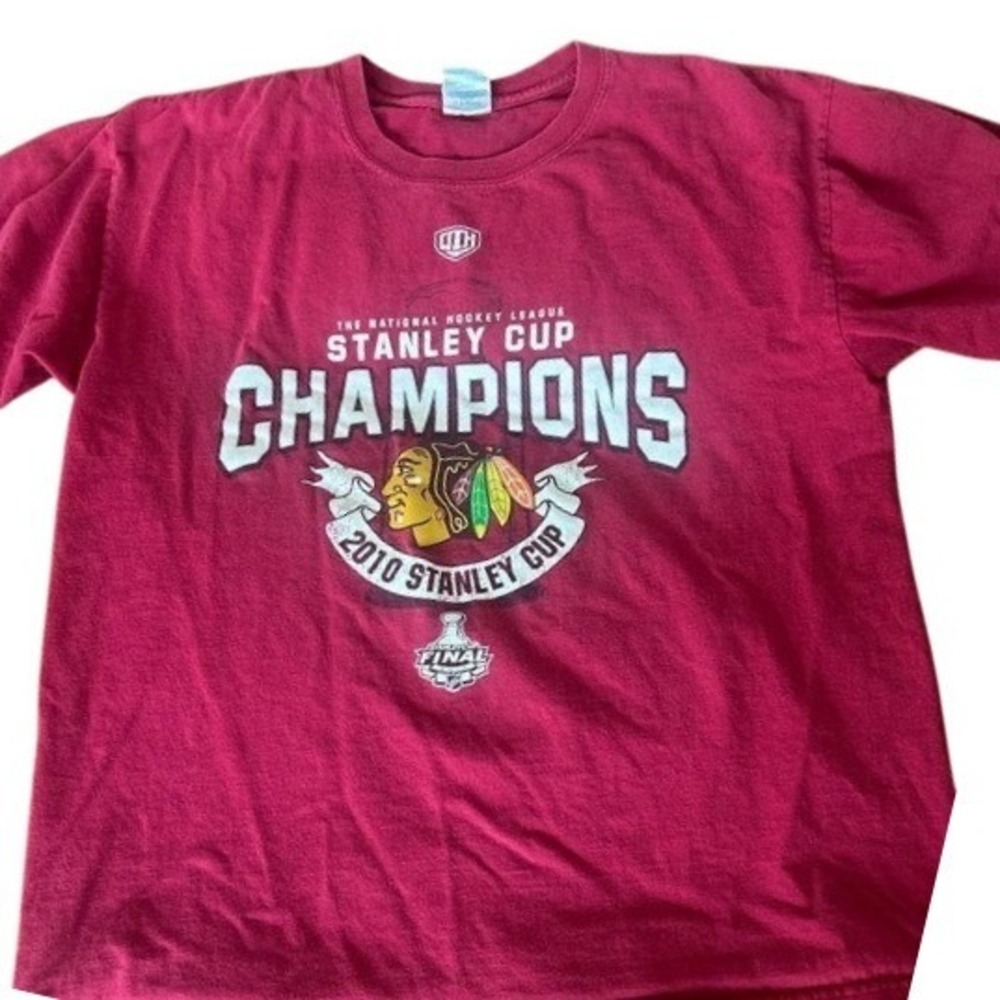 2010 Chicago Blackhawks Stanley Cup Champions TShirt NHL Mens Large‎